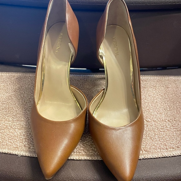 Heels size 8 - Picture 8 of 8